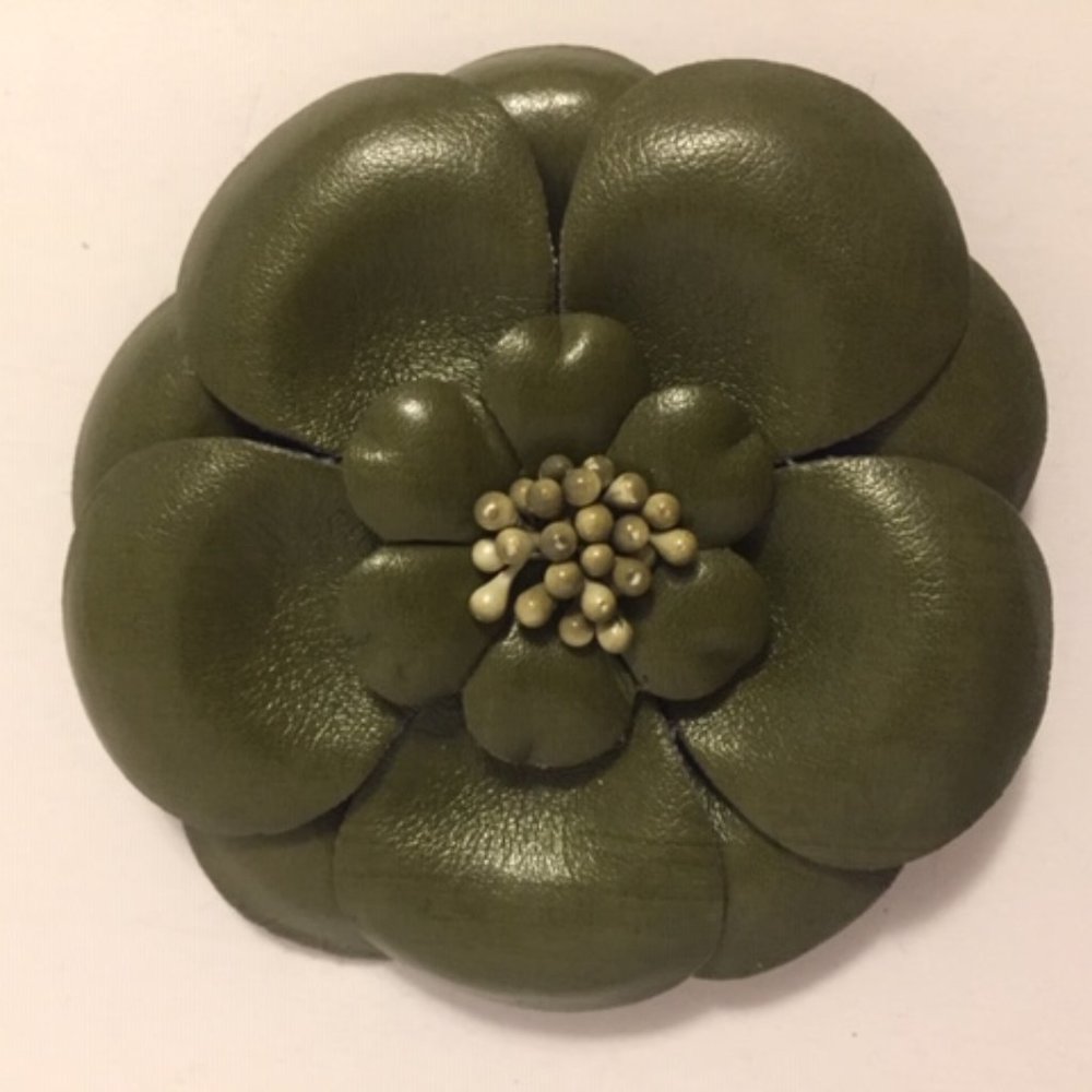 Moss Green Leather-Like Pin Brooch 60's Funky Vibe